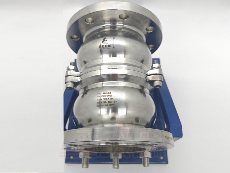 Marine Breakaway Coupling